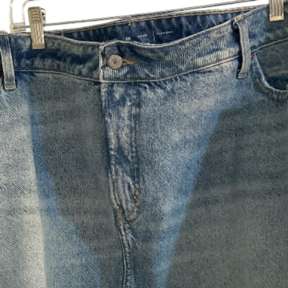 28W Plus Size Old Navy Denim Mini Skirt in Medium Wash - Picture 7 of 16